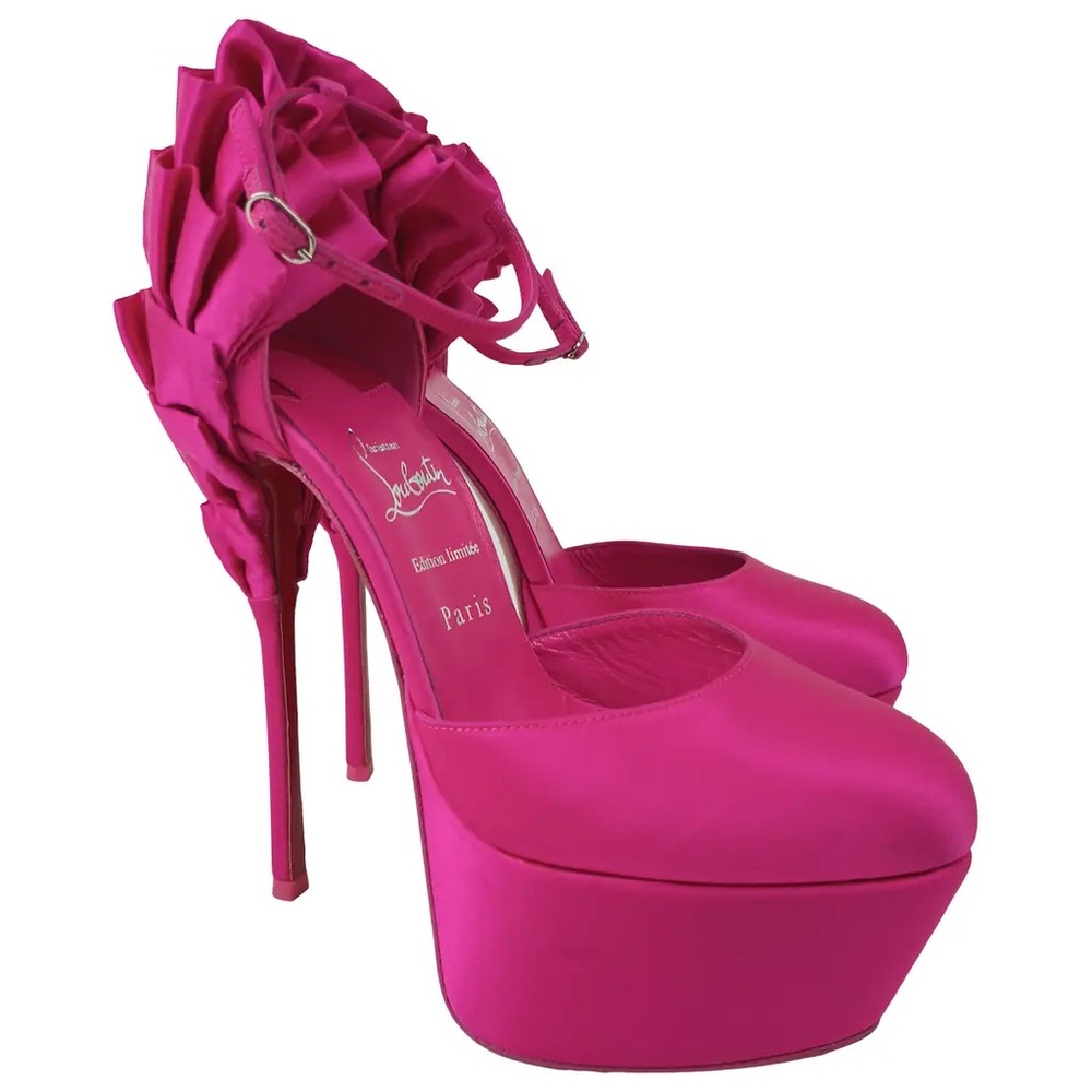 Christian Louboutin
Maria Frou Alta 160 ruffled satin platform pumps size 40 NW